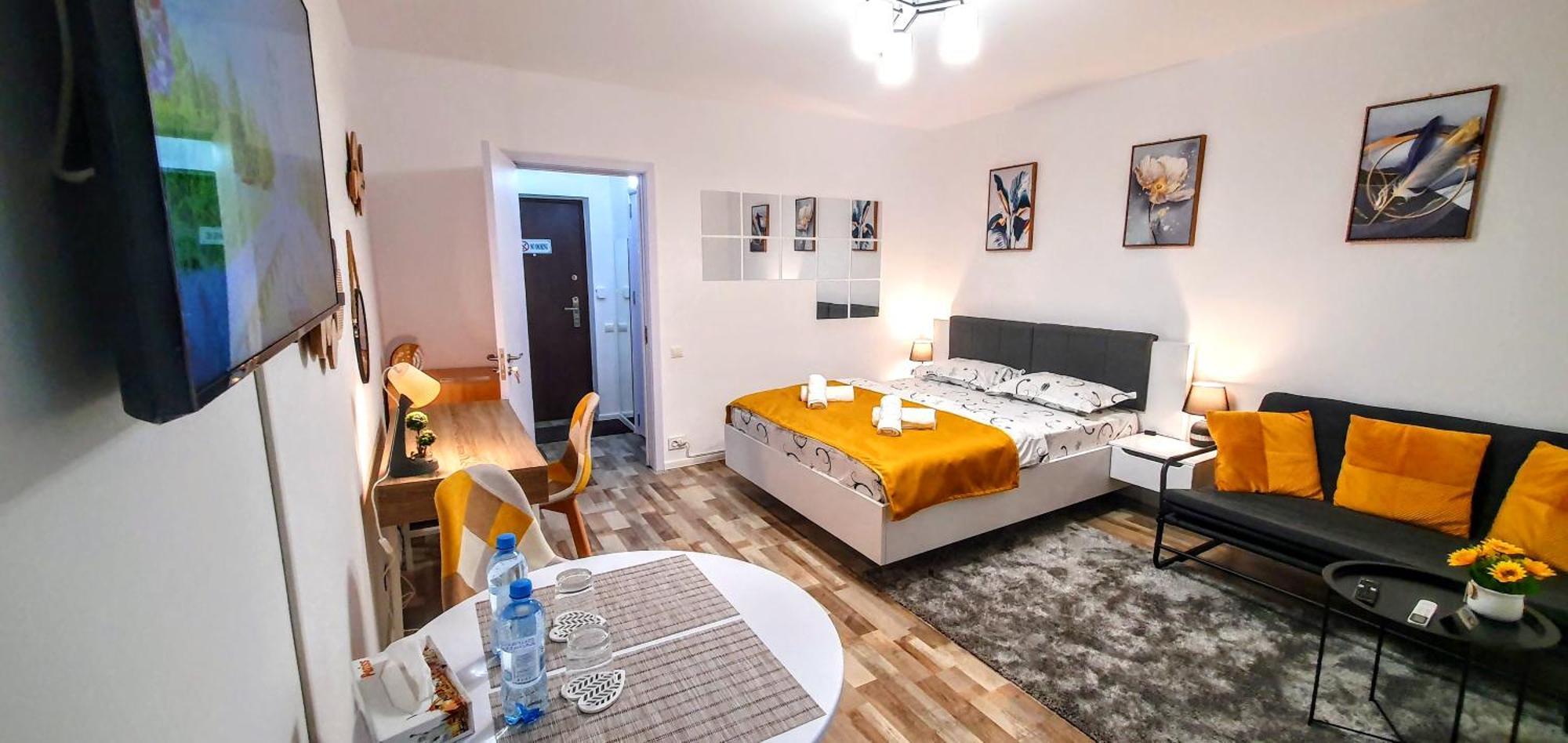 The Yellow King - Luxurious Apartment Bukarest Eksteriør billede